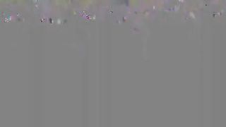 Парни засняли домашнее видео, в котором ебут местную проститутку в мокрую пизду