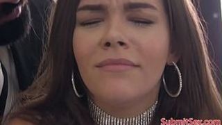 Муж жестко сношает связанную жену во все дырки и мастурбирует ей вибратором